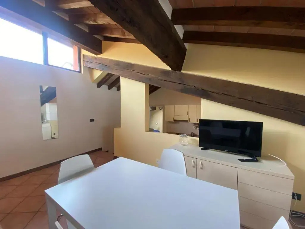 MANSARDA GUAZZO - Parma Borgo Guazzo, 29