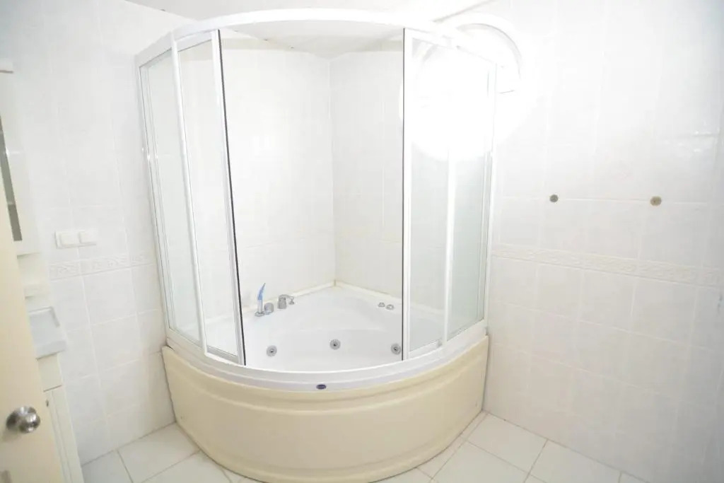 Bella Villa 6