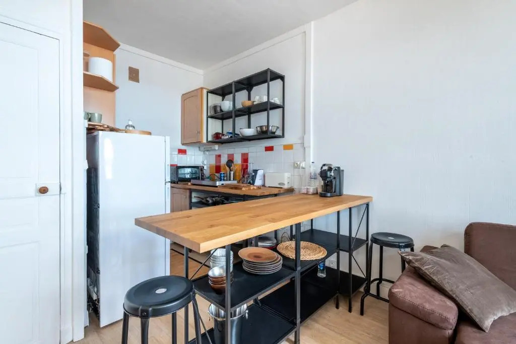 Aviso - appartement magnifique vue mer - plage à 50 m