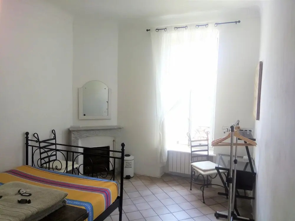 Nice Center Room