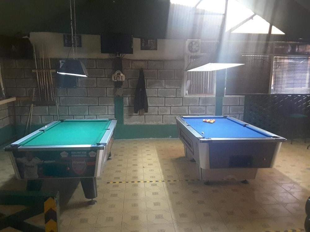 Denobase Pub & Grill Milimani