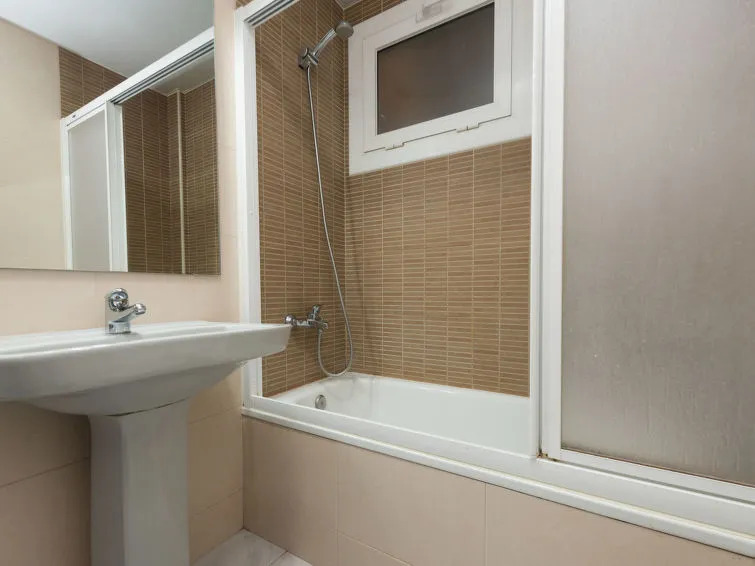 Apartment Eixample Esq Rocafort Diputacio by Interhome