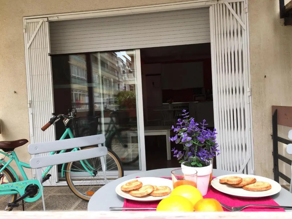 Nice apartment 80 meters from the beach