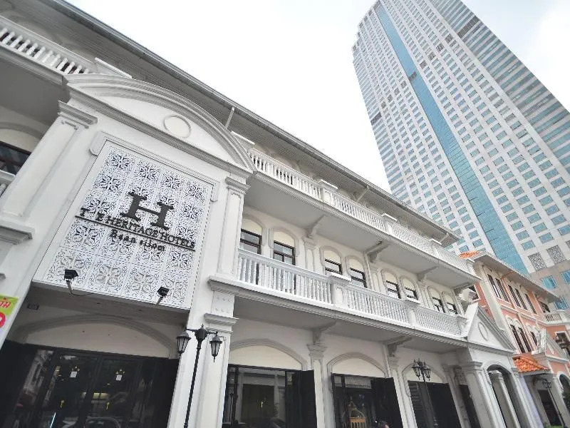 The Heritage Baan Silom