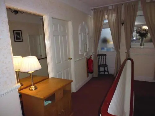Stone Lodge
