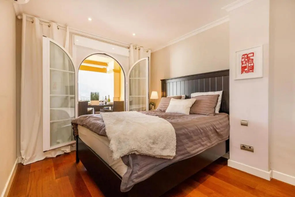 SAM2- 2 bedroom apartment close to Puerto Banus