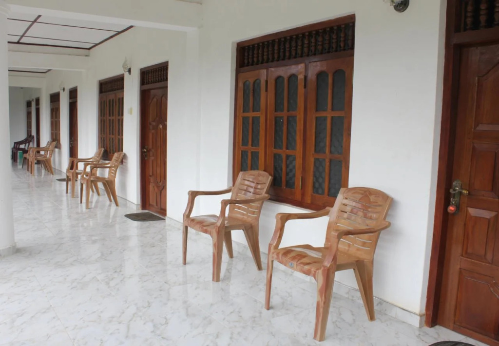 Apsara Guest Hotel