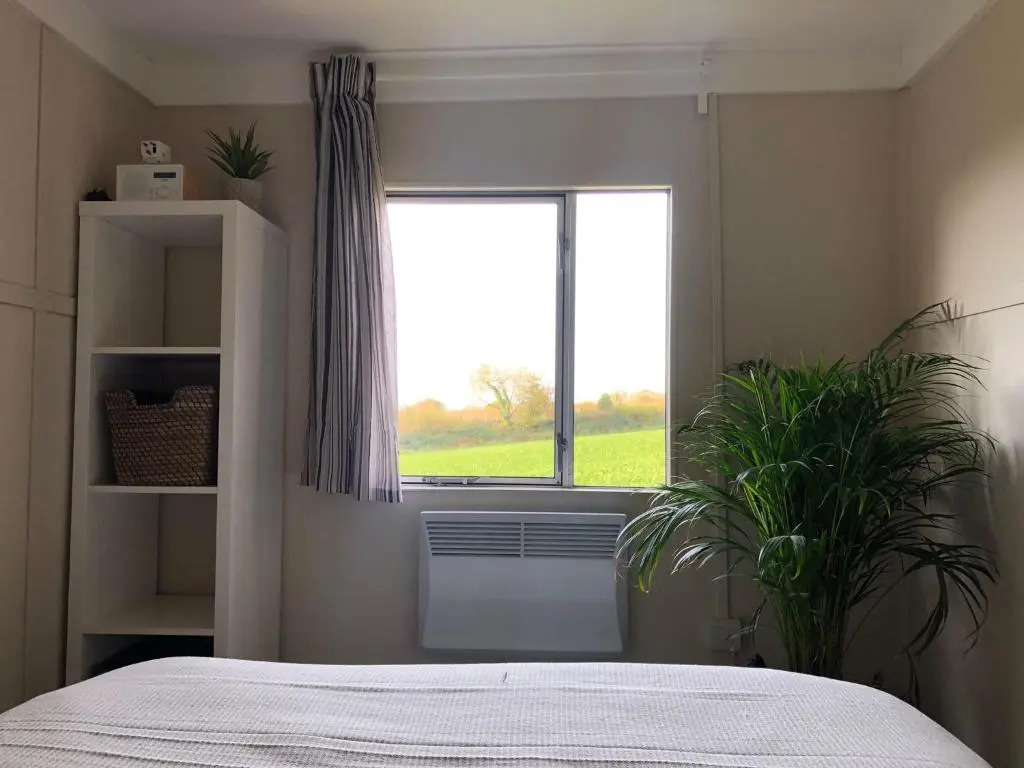 1 Bed Cabin - Sleeps 2 - 15 Mins From Lyme Regis