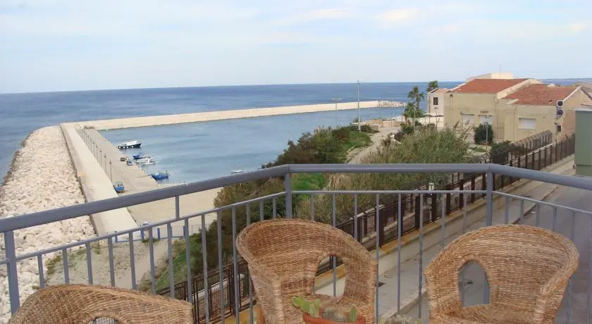 Finestra sul Mare di Alessandro