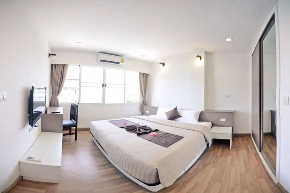 R Residence Sri Racha