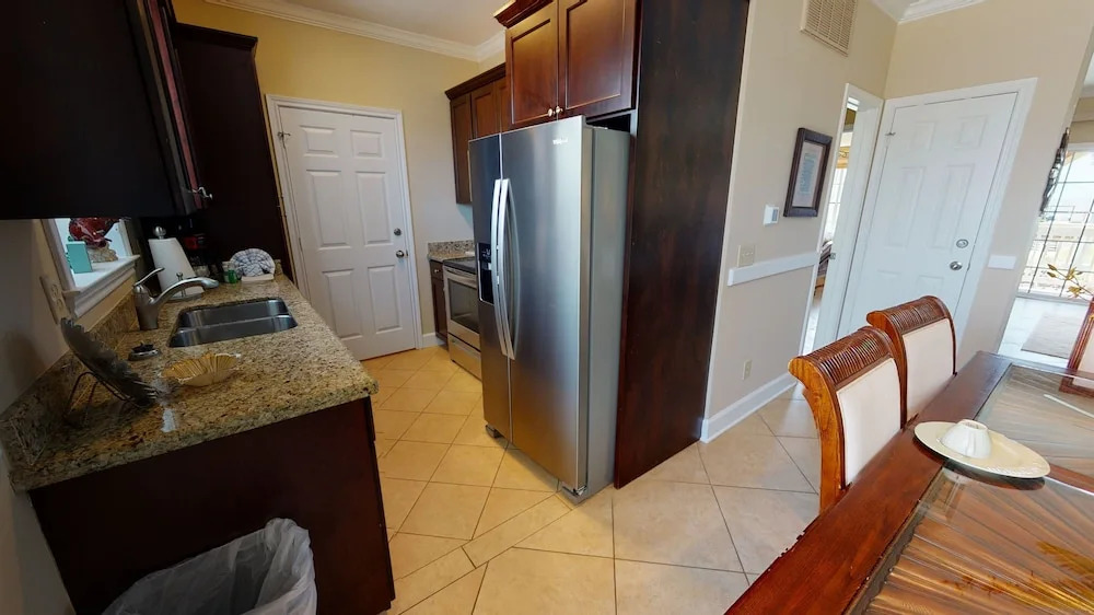 Dawn 823 Condo With Private Balcony and Views of Gulf of Mexico by Redawning