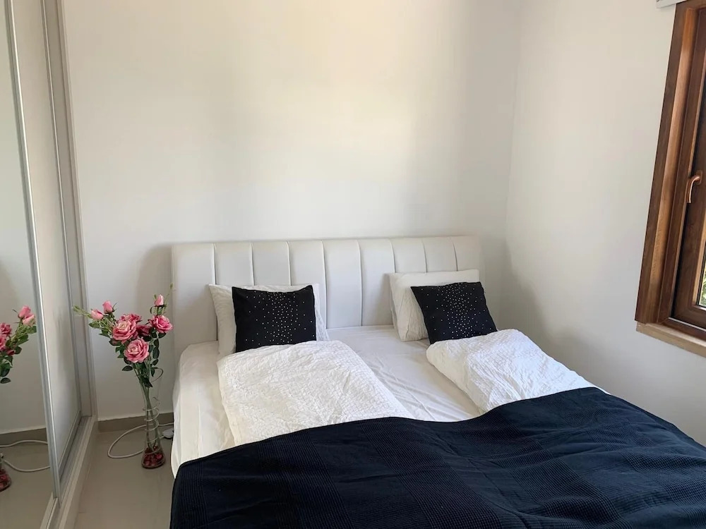 Highly Comfortable Family-friendly Apartment in Lovely Area