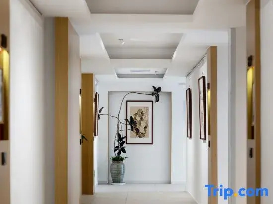 Yunmen East Art Homestay (Qingzhou Ancient City Tourism Scenic Area Branch)