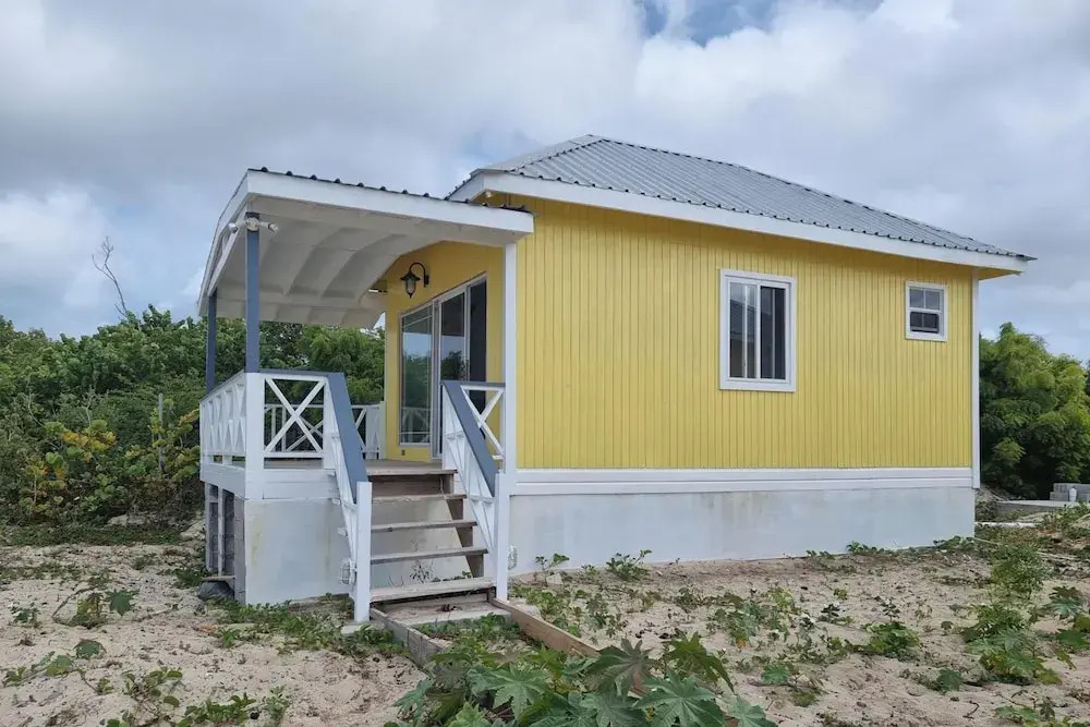 Comfortable 1-Bed Cottage in Codrington Barbuda