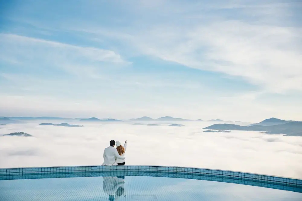 Cloud9 & Cloud View Glamping