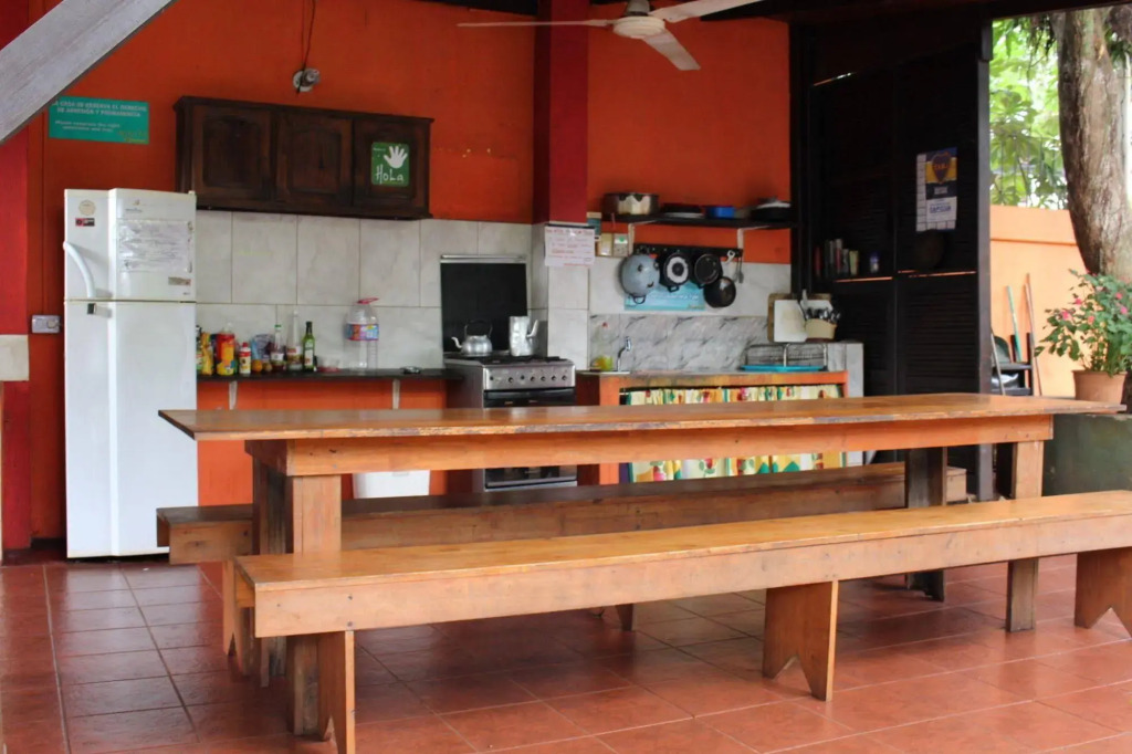 Residencial Noelia Hostel