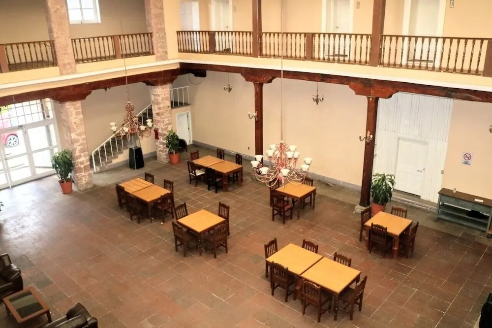 Hotel Casa Blanca