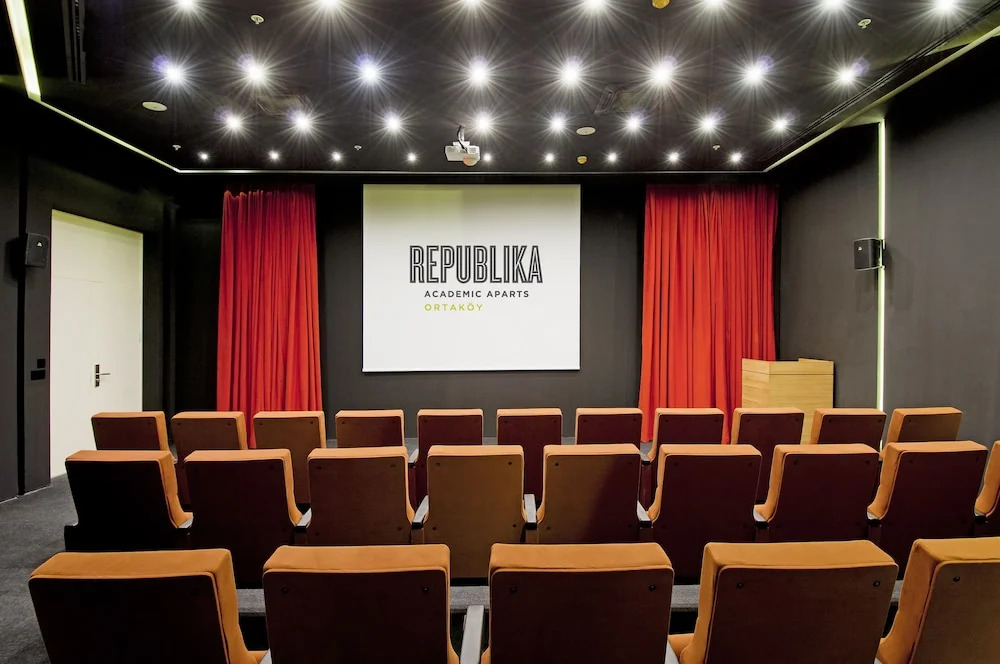Republika Academic Aparts Ortaköy