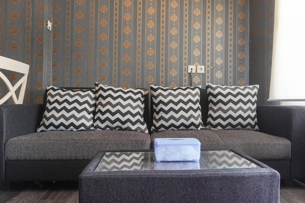 Good And Homey 2Br At Nifarro Park Apartment
