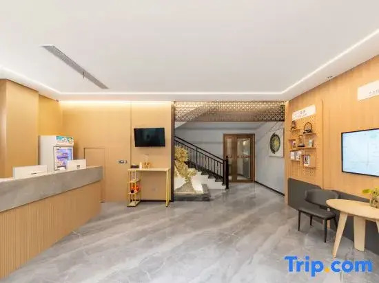 Lailai Hotel (Huangshi Daye Qinglongshan Park Branch)