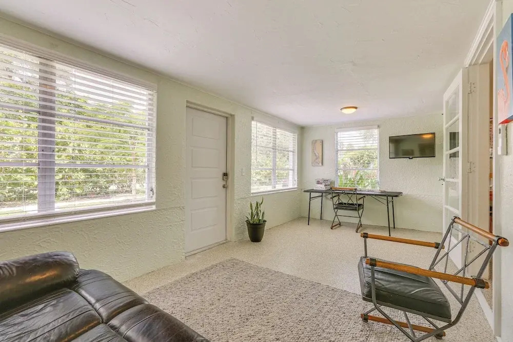 3 Mi to Dtwn Fort Myers: Apt w/ Outdoor Space