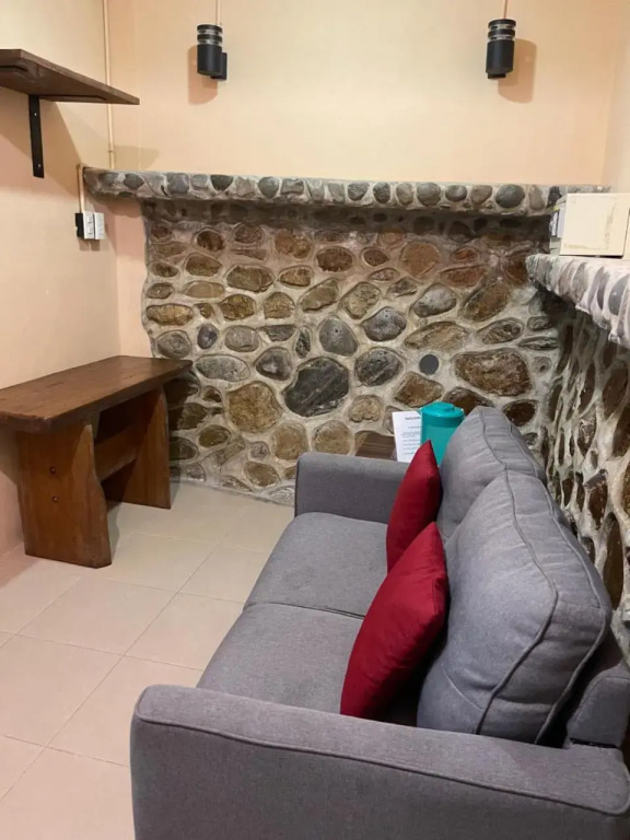 Kupu Kupu Garden Guest House & Cafe