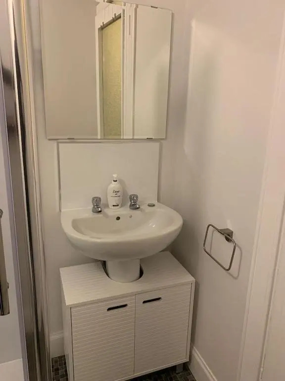 Apartment 39c