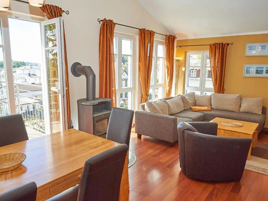 Villa Sommerwind - WG 01 mit Sauna, Kamin und Terrasse