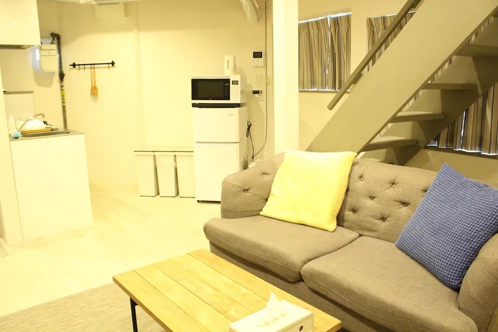 Sekai Hotel Yanagi - Hostel