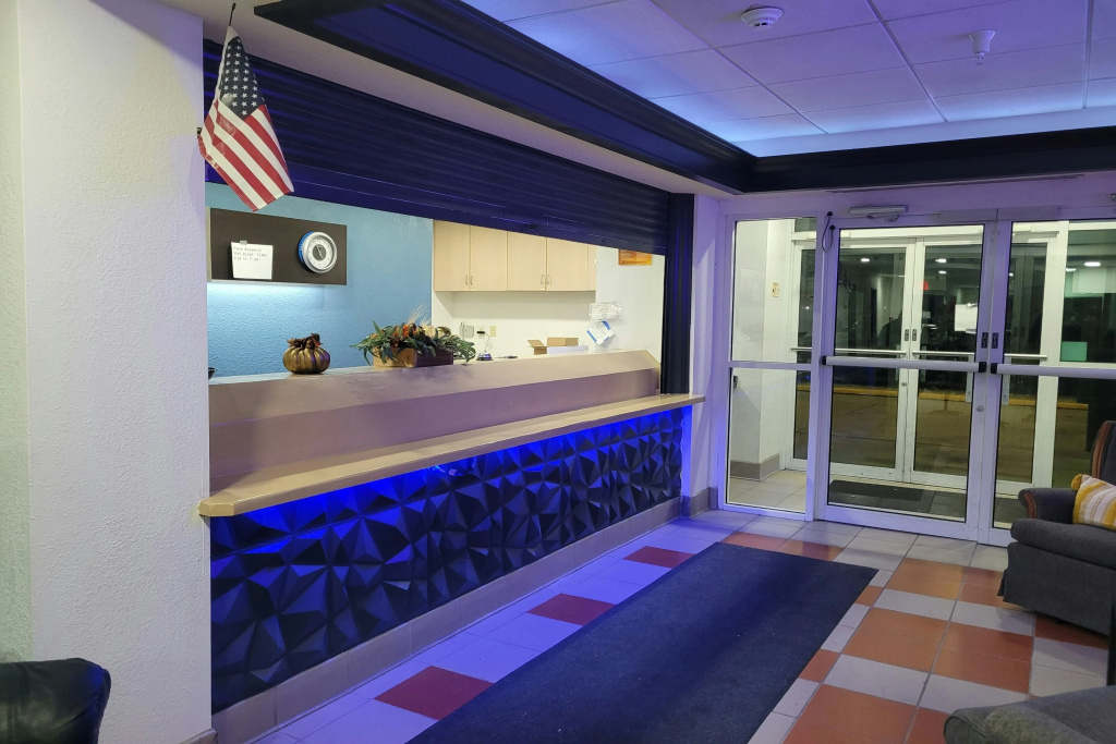 Modern Stay 39 Lakeview By OYO Minonk