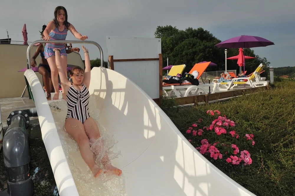 Camping Lac de Liez
