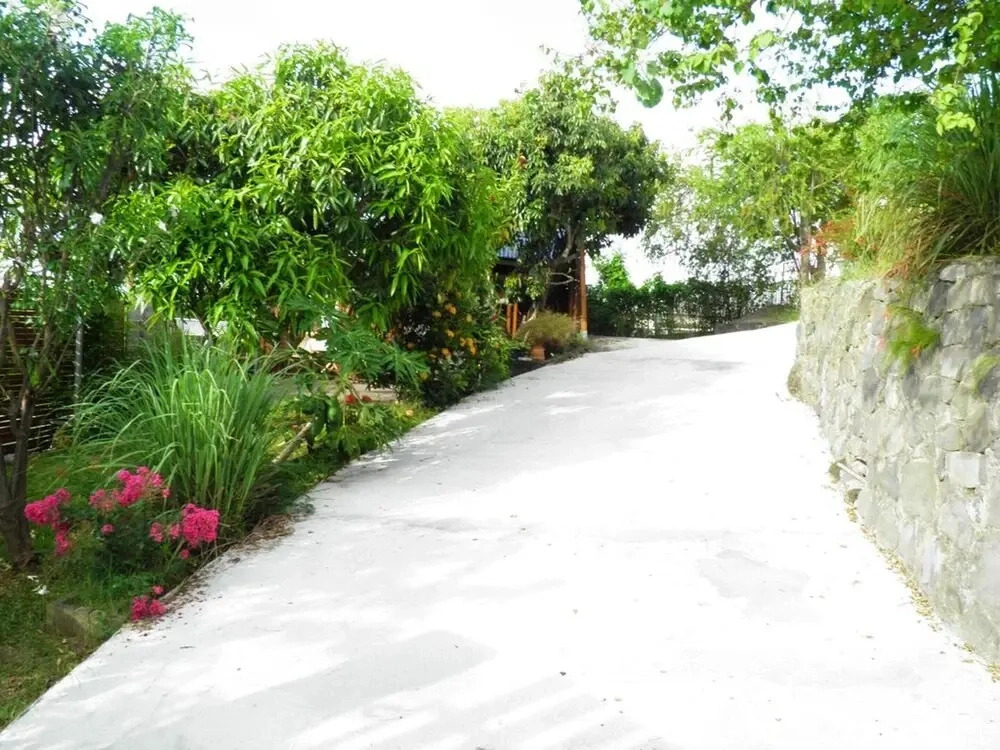 Studio in St Paul , with Wonderful Sea View, Enclosed Garden And Wifi - 8 Km From the Beach