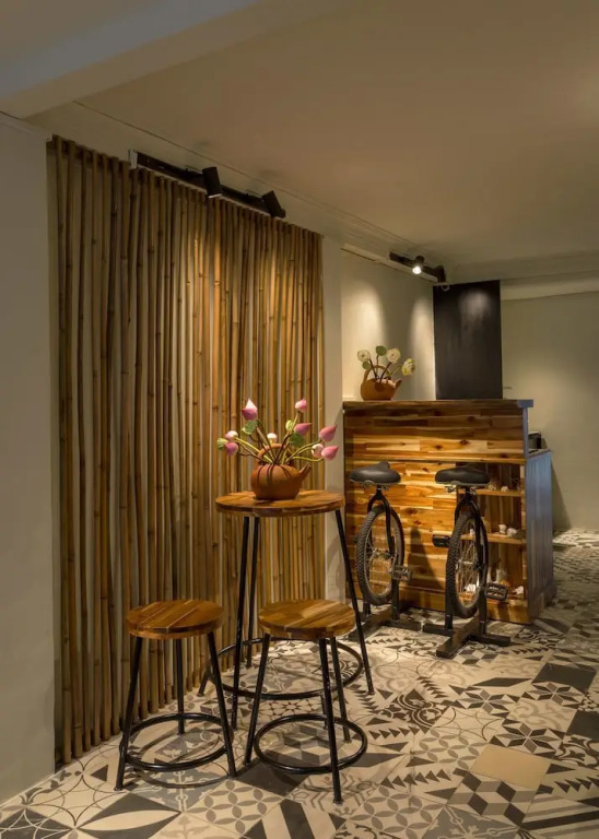 Rice Hostel & Cafe - Adults Only