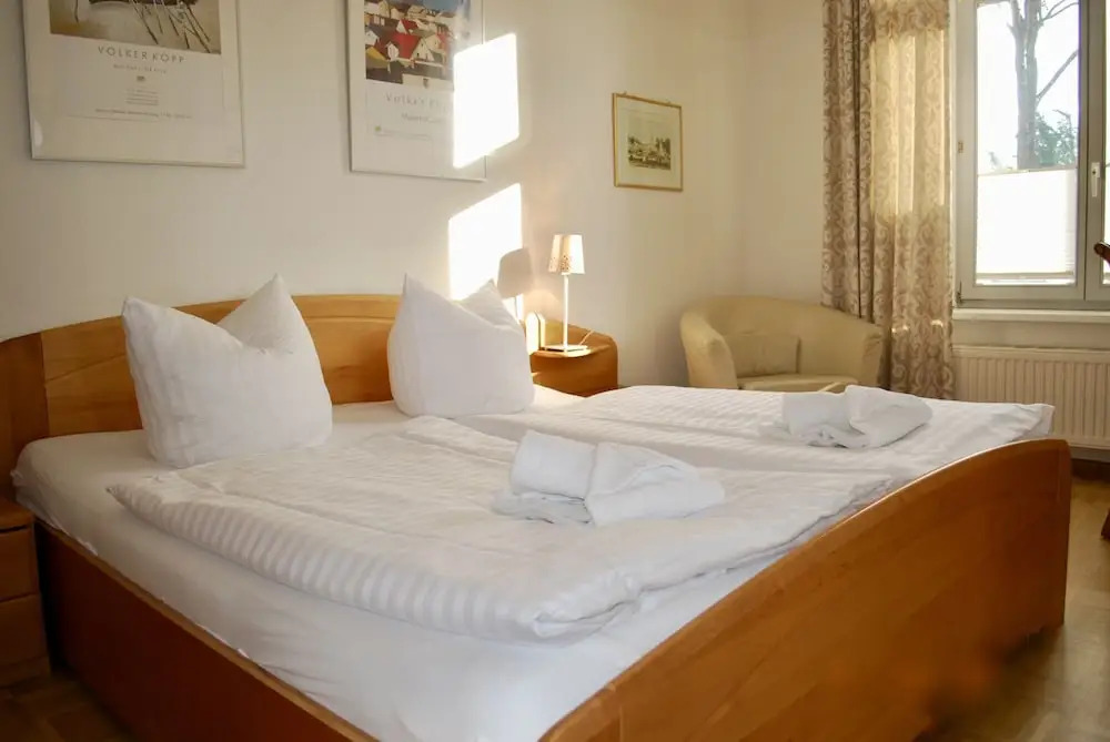 Villa-Schering-App-EG-links