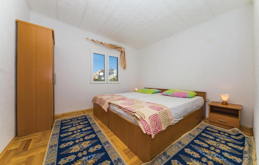 Amazing Home in Rogoznica With Wifi and 2 Bedrooms