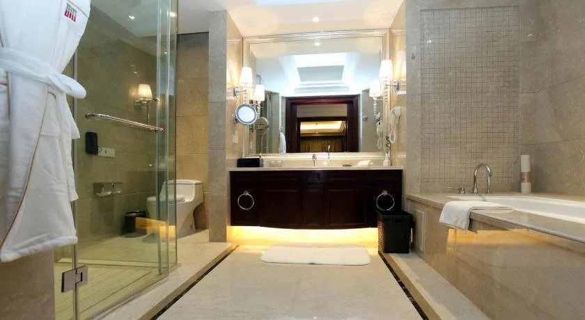 Linyi River Hotel