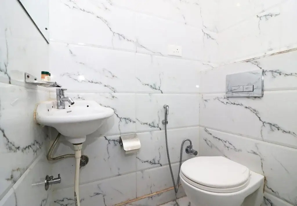 Hotel Ananya Palace by OYO Rooms