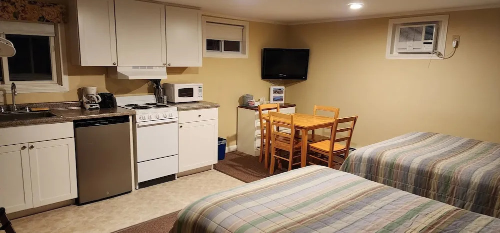 Wilson Lake Inn