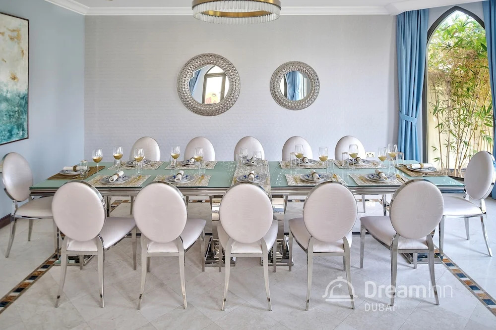 Dream Inn Dubai-Luxury Palm Beach Villa