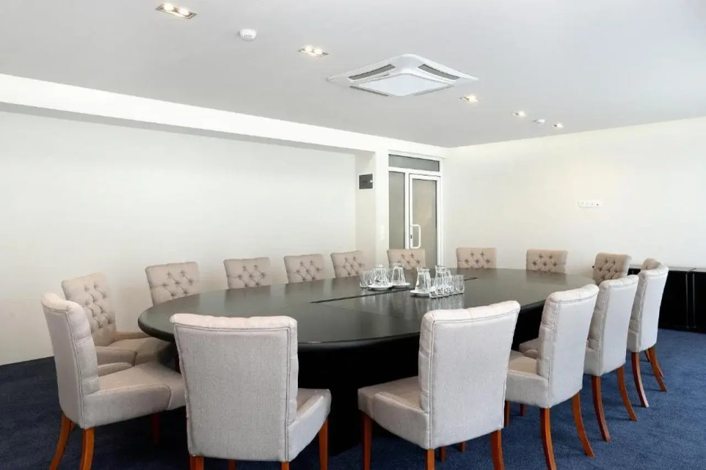 Dunav Plaza Hotel