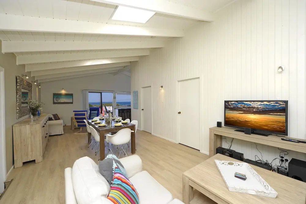 Pet Friendly Lentara St 26 - Fingal Bay