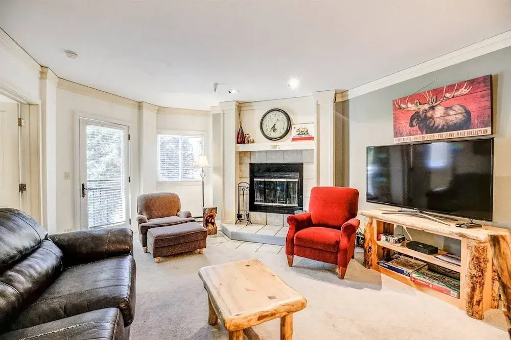 2 Bedroom Ski-In, Ski-Out Condo At The Village At Peak 9