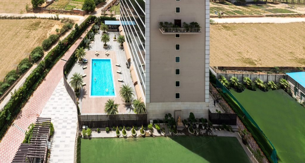 Golden Tulip Suites Gurgaon