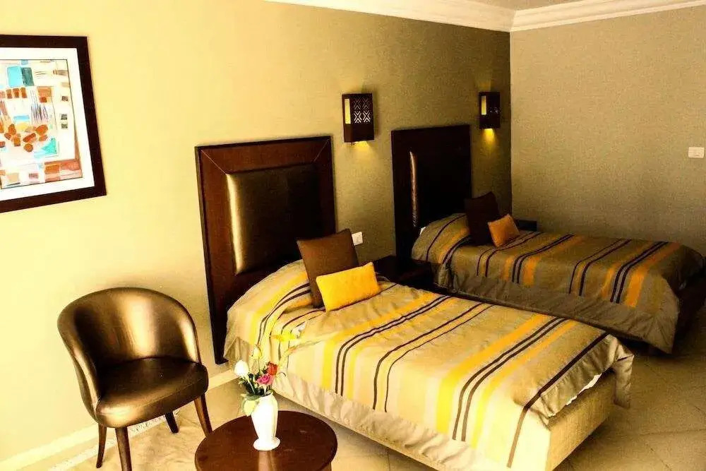 Sarra Hotel