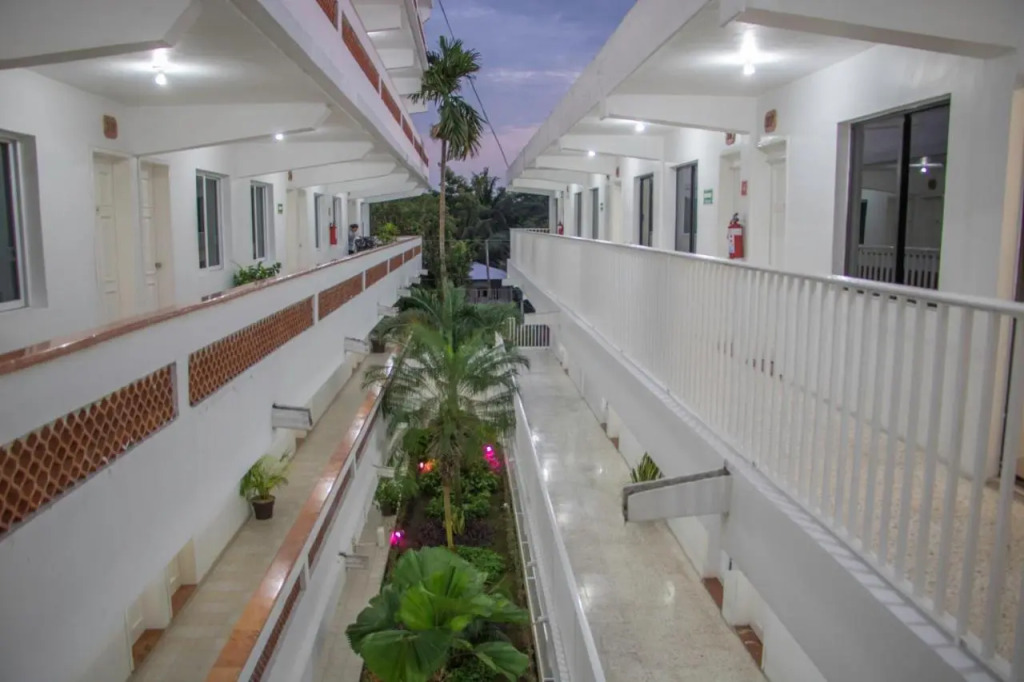 Hotel Casa Blanca