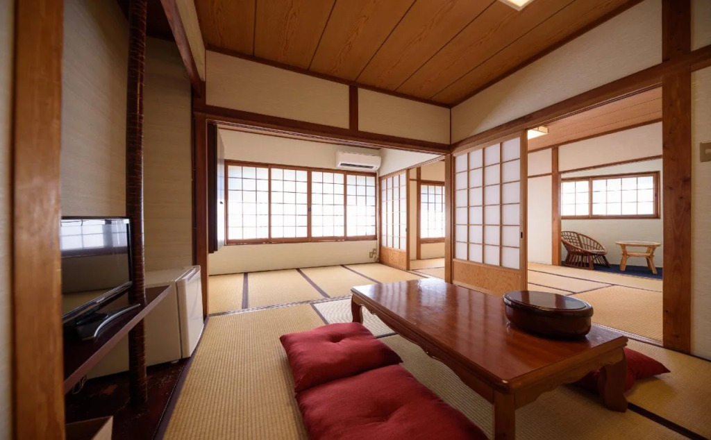 Mikadoya