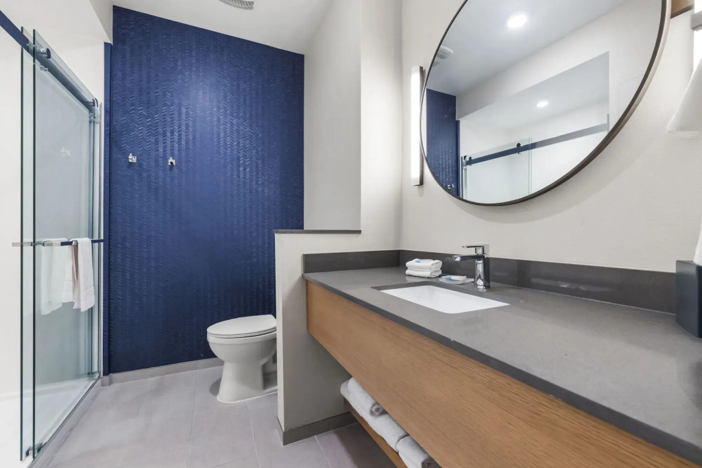 Fairfield by Marriott Inn & Suites San Francisco Airport Oyster Point Area