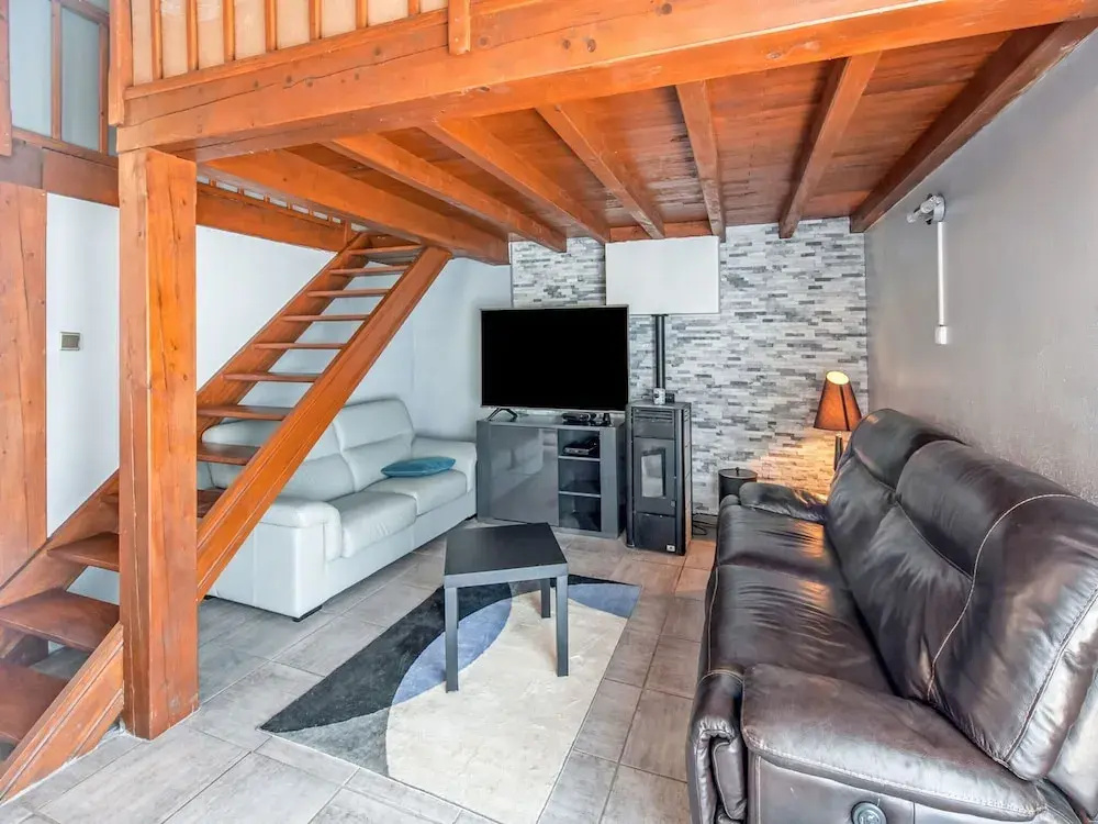 Holiday Home in Orange With Private Pool