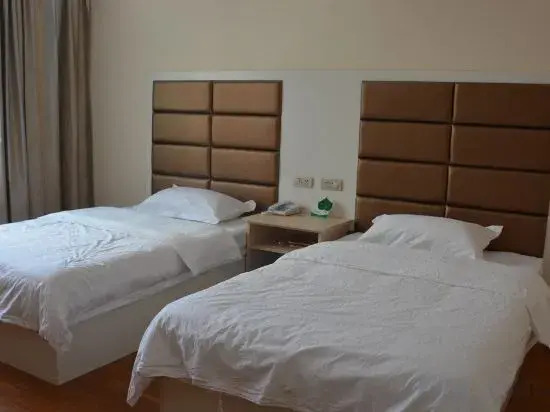 Hongtu Business Hotel