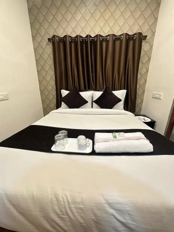 Hotel Golden Inn